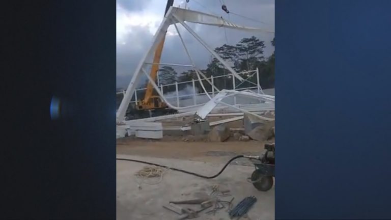 Estrutura que desmoronou não foi do Atacado Assaí Sul, em Sergipe